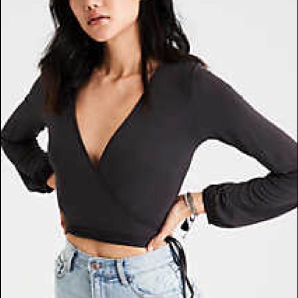 NWT Long Sleeved Wrap Crop Top